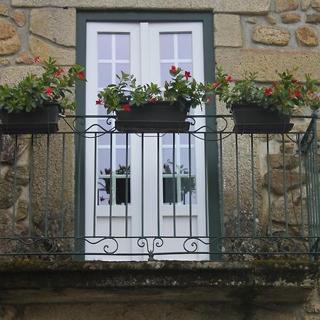 ヴィラ・ノーヴァ・デ・セルヴェイラ Casa Do Largo Do Caisヴィラ エクステリア 写真