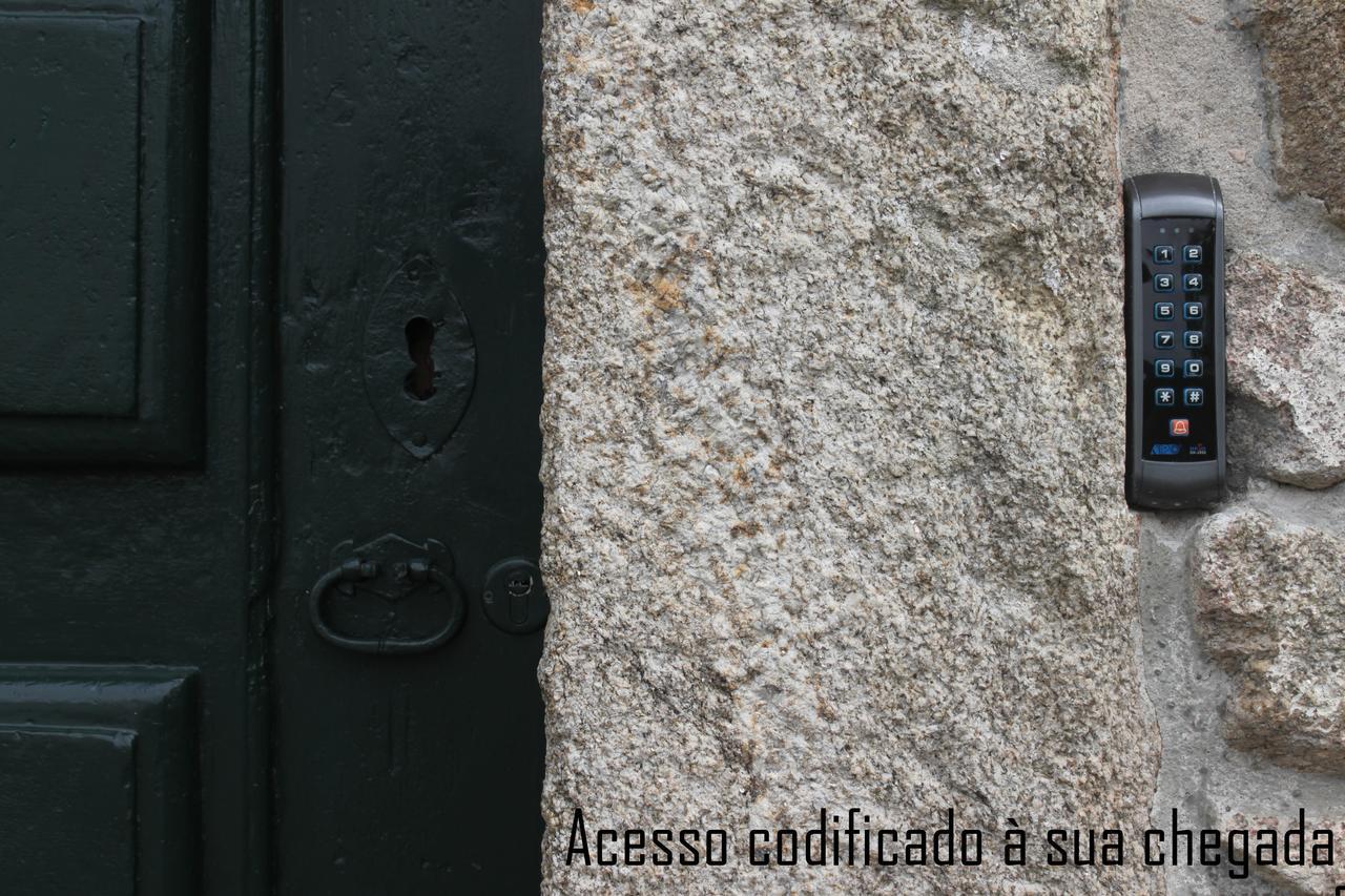ヴィラ・ノーヴァ・デ・セルヴェイラ Casa Do Largo Do Caisヴィラ エクステリア 写真